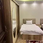 شقه فندقيه للايجار اليومي التجمع الخامس01068880306